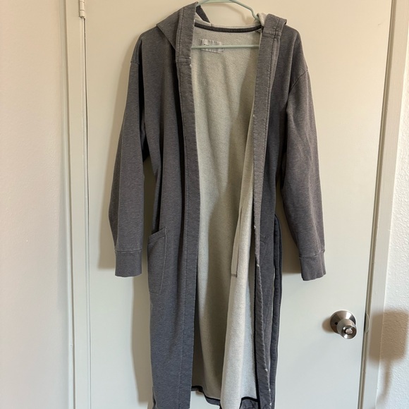 Wings + Horns Textured Gray Knit 100% Organic Cotton Robe with Belt One Size - Picture 11 of 13
